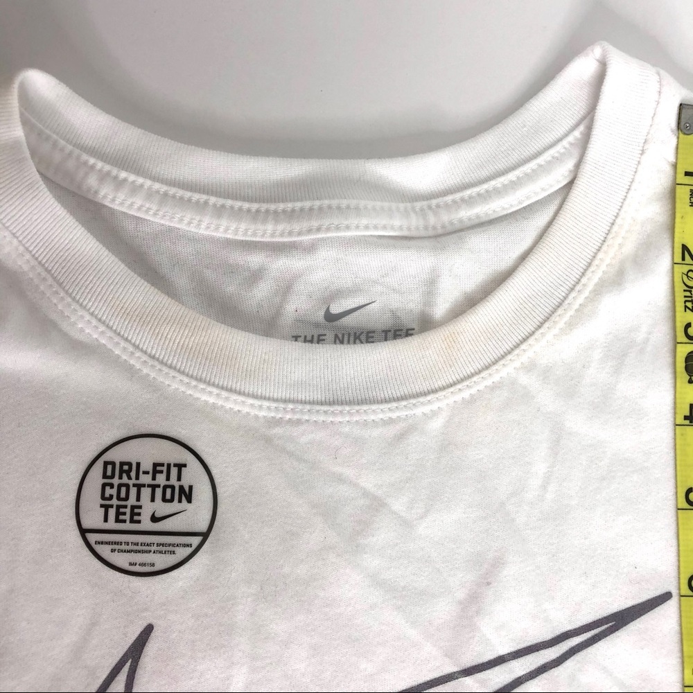 Nike Loose Fit Muscle Dri-Fit Tee White S NWT - Picture 6 of 10